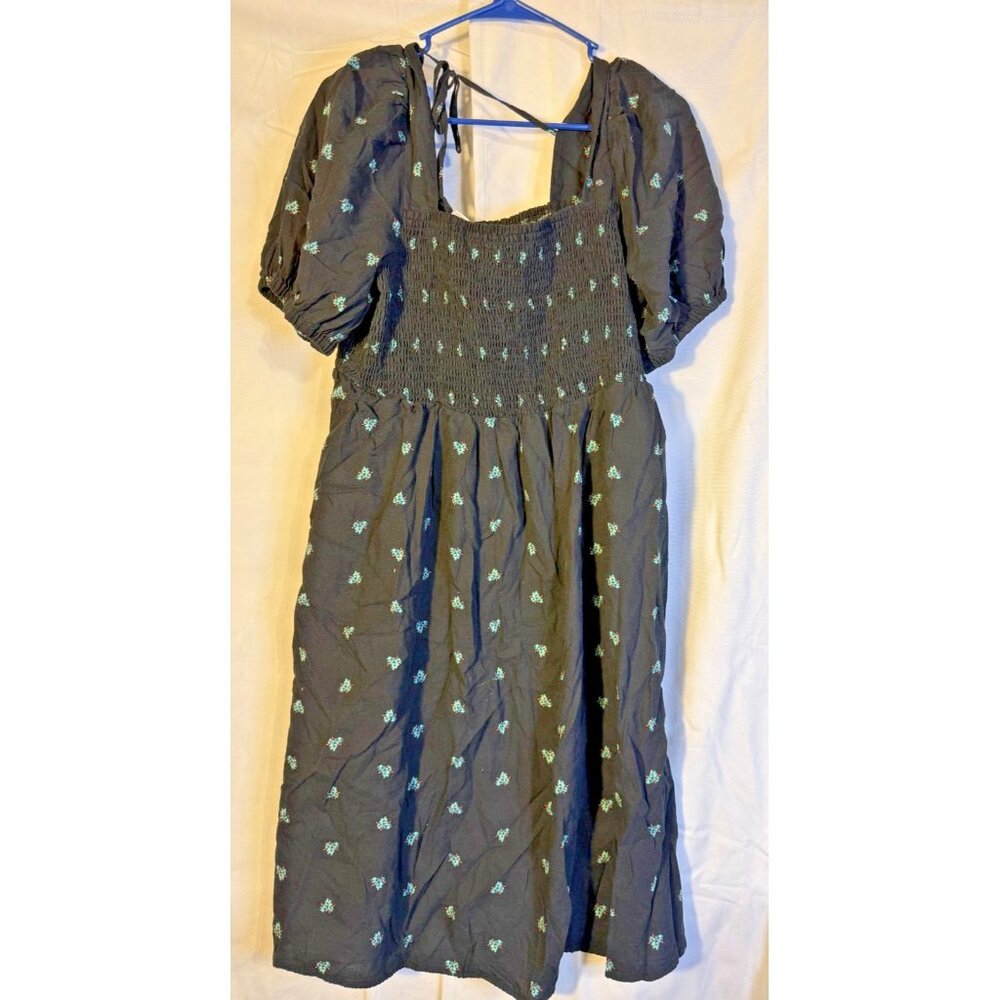 Ava & Viv Black Puff Sleeve Dainty Floral Dress